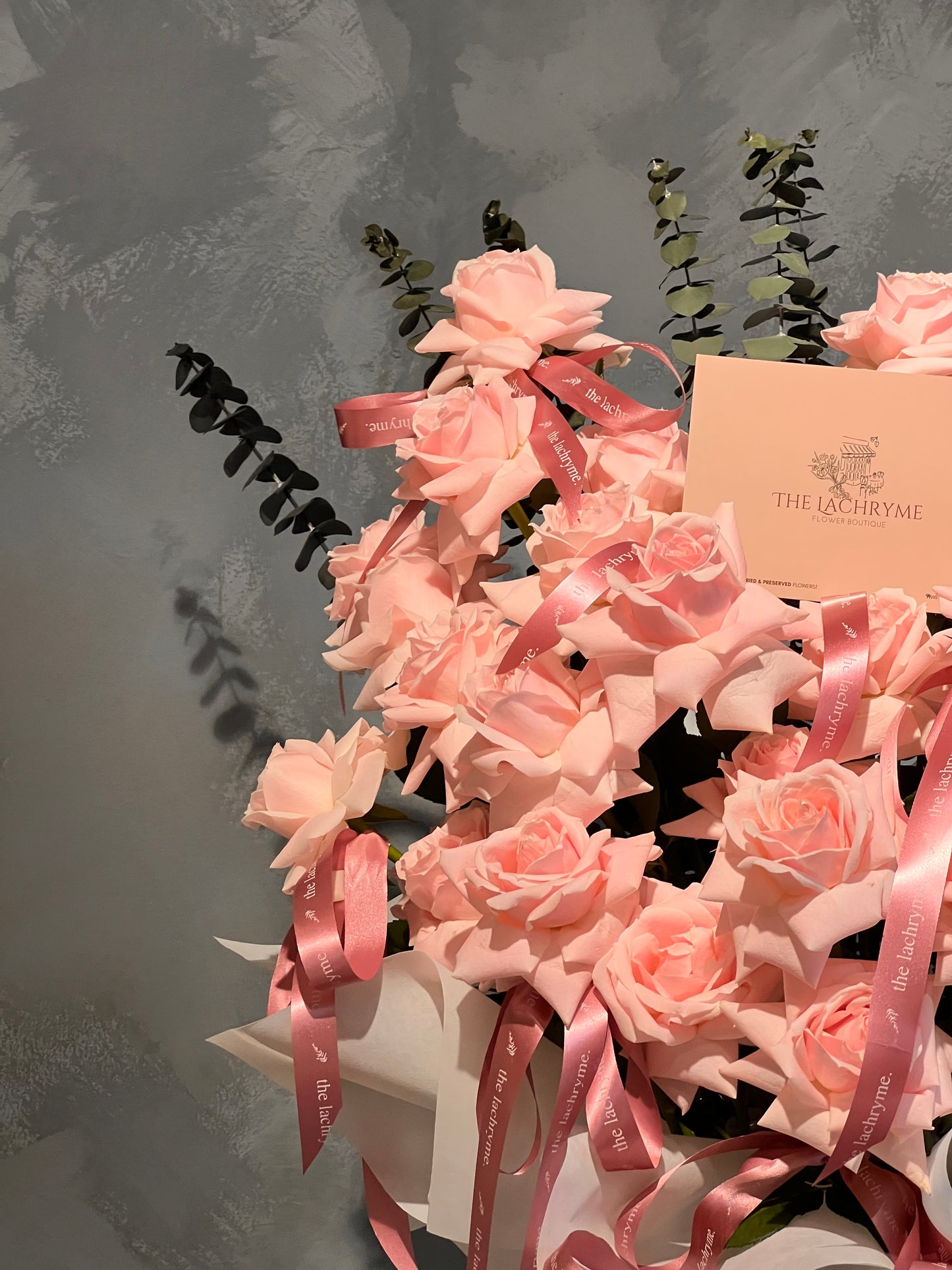 Melody's Bloom | K-Style Fresh Blooms | Le Fleur in Luxurious