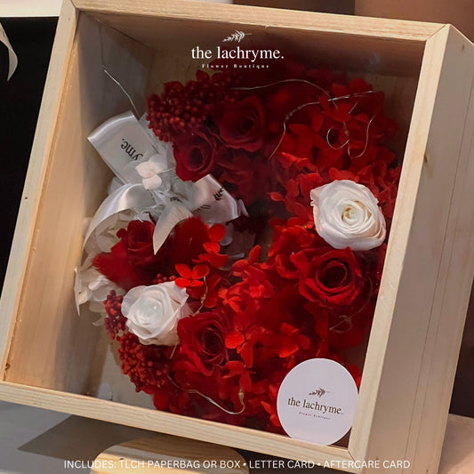 Fedora | Blooms in Box | Grande