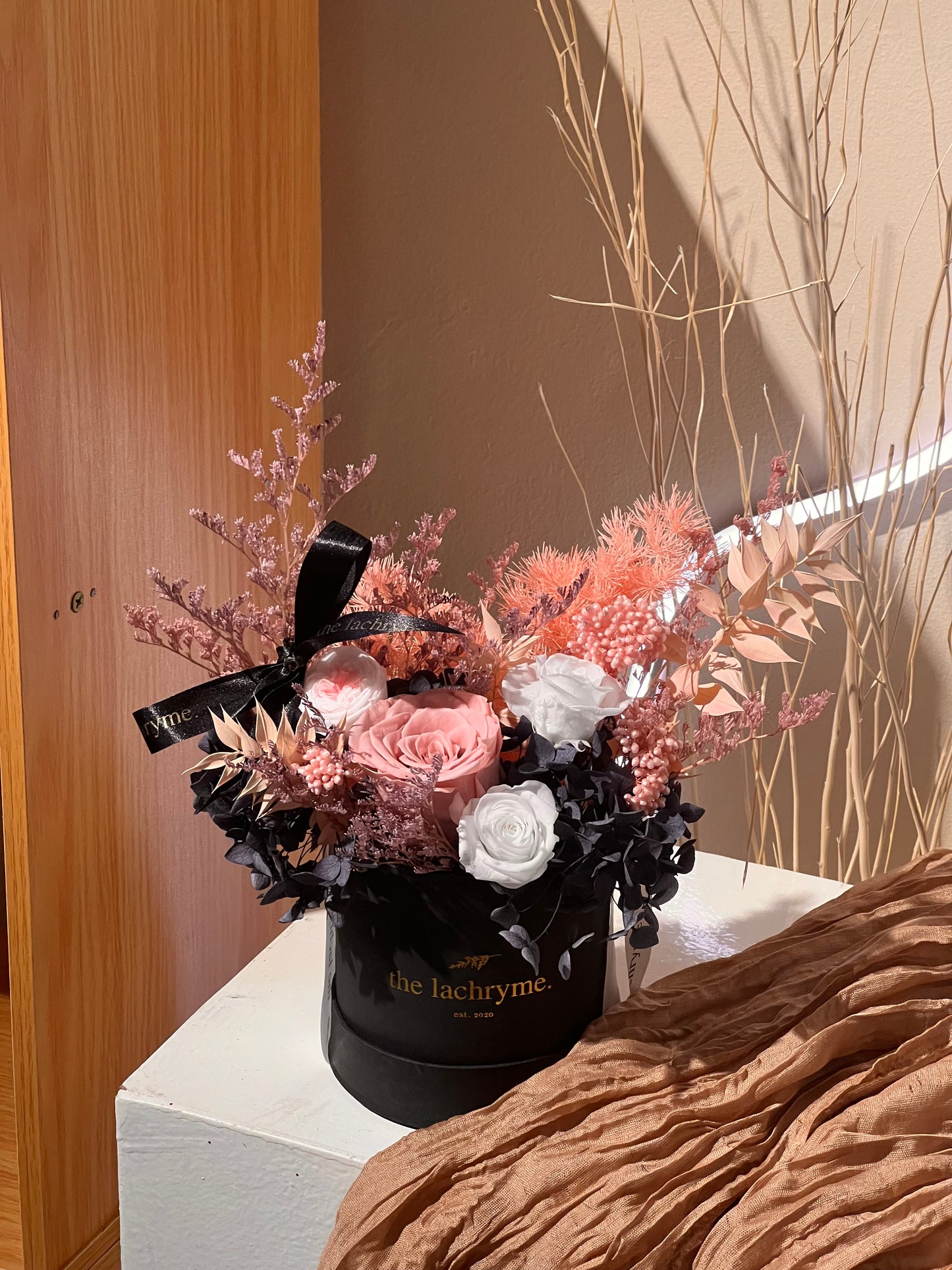 Pearl | Preserved Blooms | Le Fleur