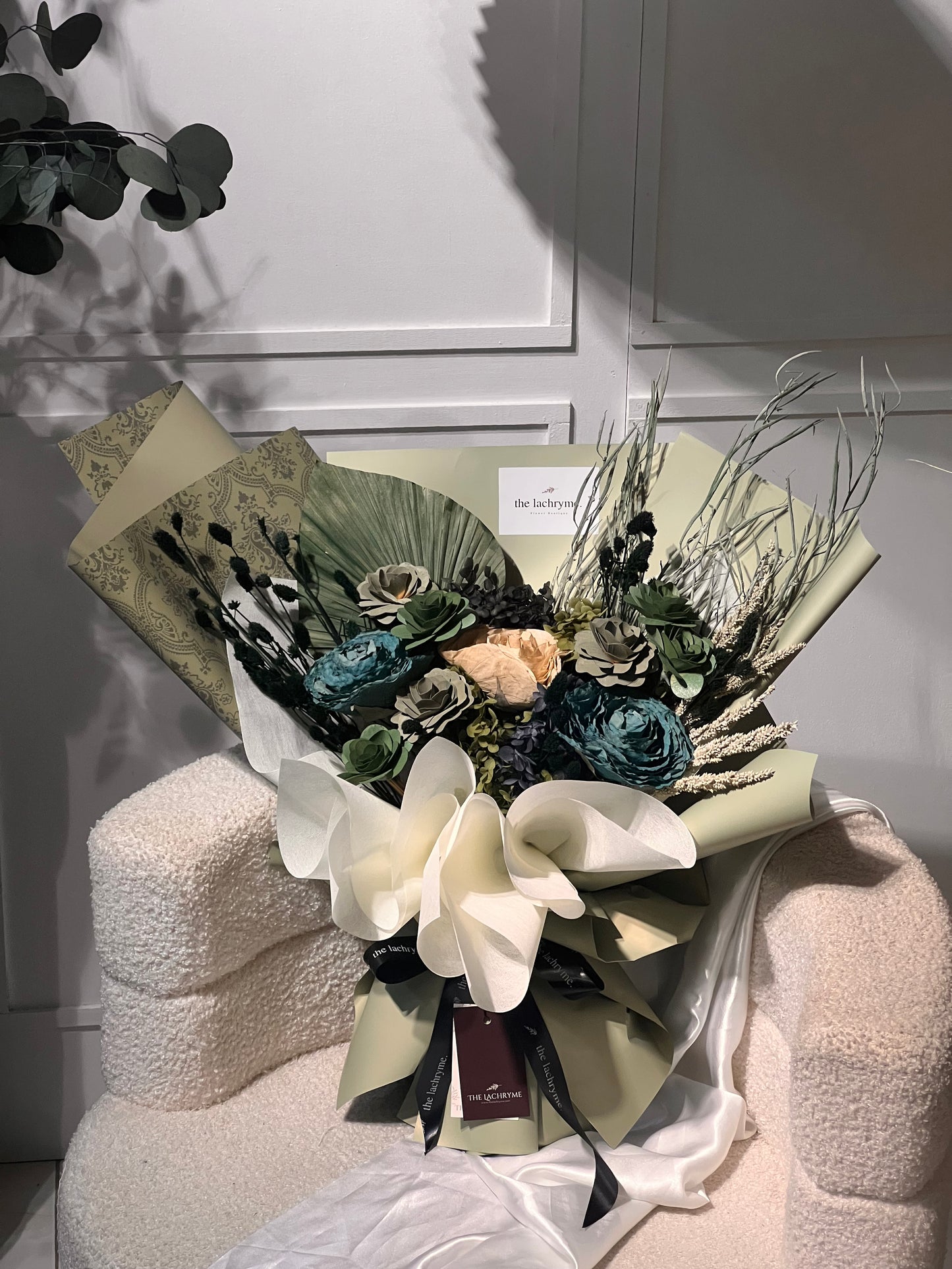 Pavona | Dried Blooms | Deluxe