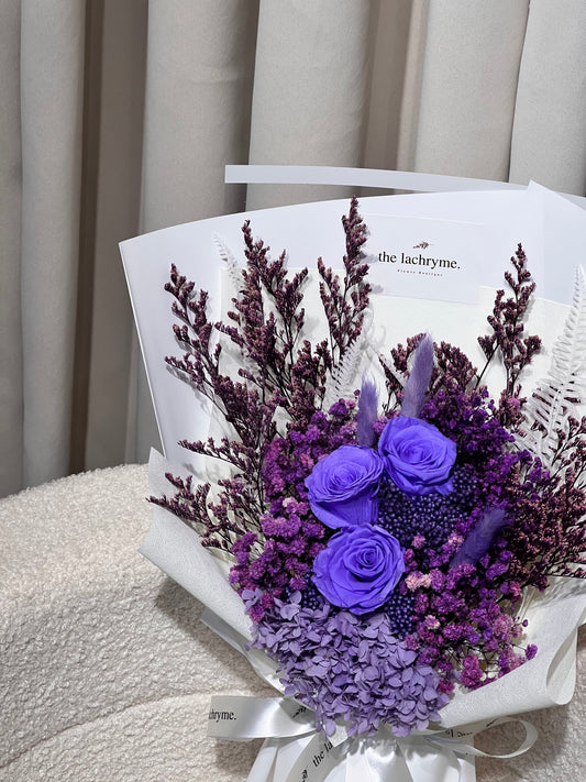 Emery | Preserved Blooms | Petite