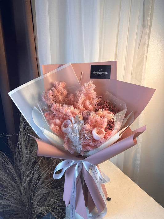 Cetus | Preserved Blooms | Deluxe