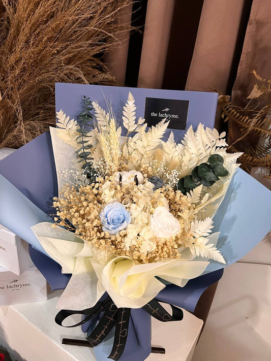 Claudia | Dried & Preserved Blooms | Grand