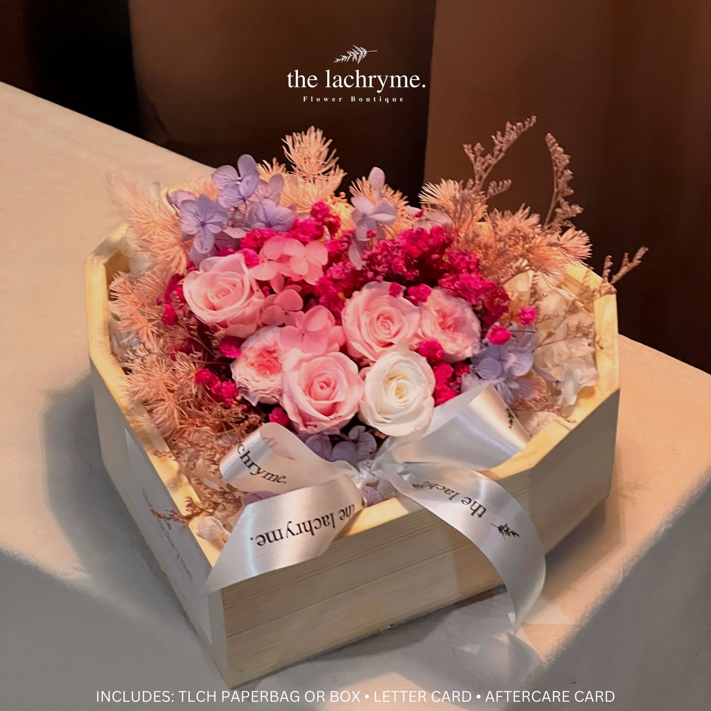 Galina | Boxed Blooms | Heart-shaped