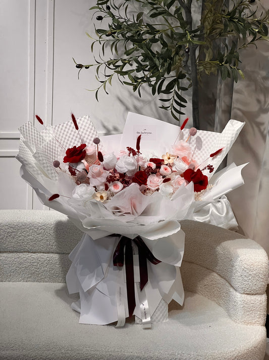 Lumière Douce | Preserved Blooms | Luxurious