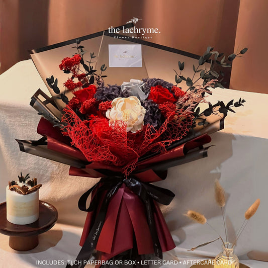 Cleopatra | Preserved Blooms | Deluxe