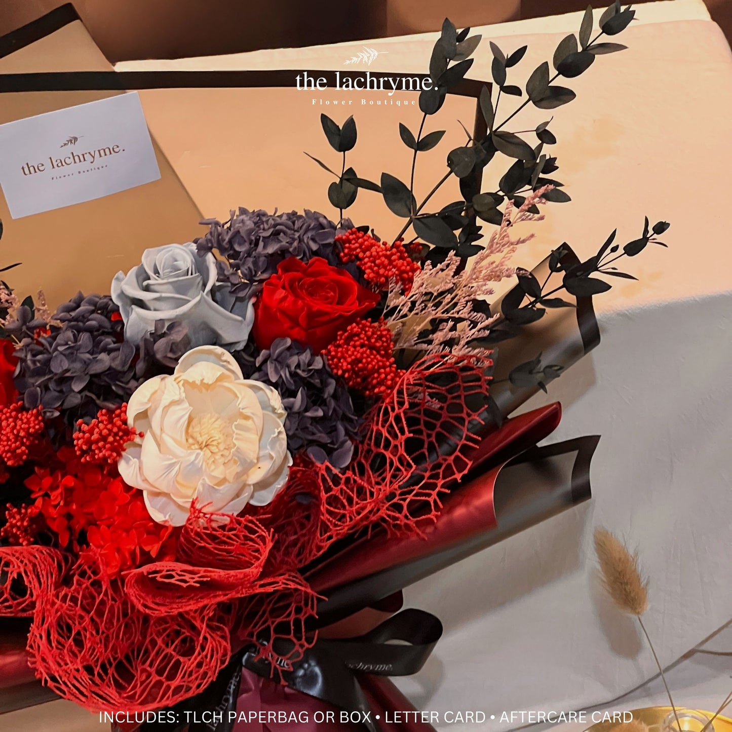 Cleopatra | Preserved Blooms | Deluxe