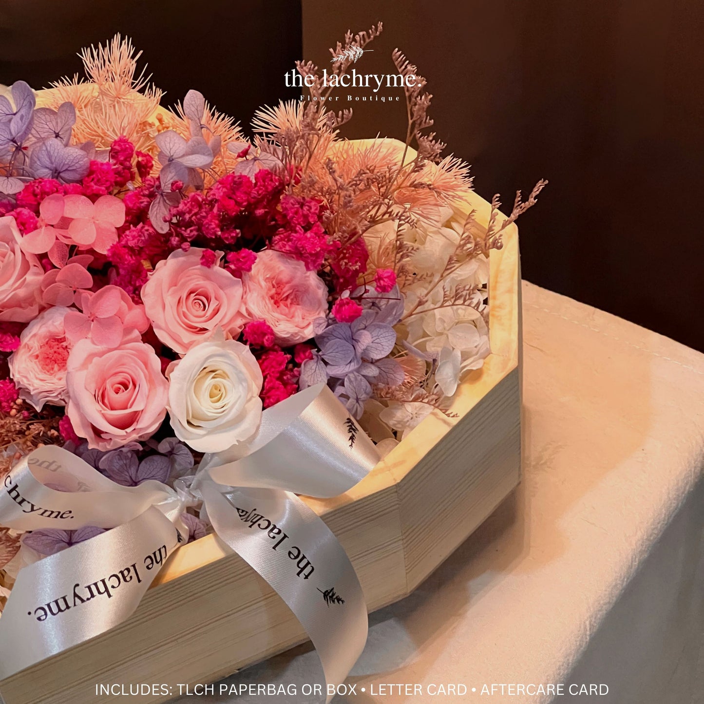 Galina | Boxed Blooms | Heart-shaped