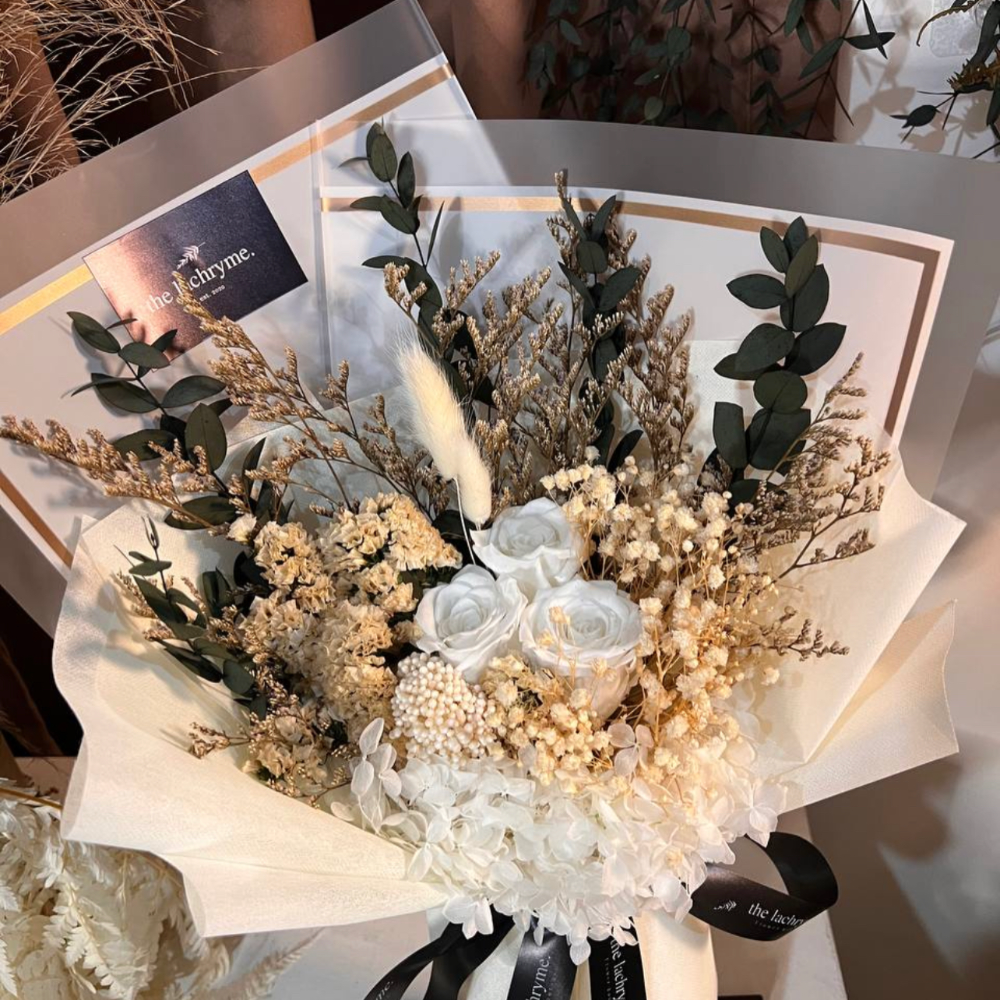 Kathy | Preserved Blooms | Petite