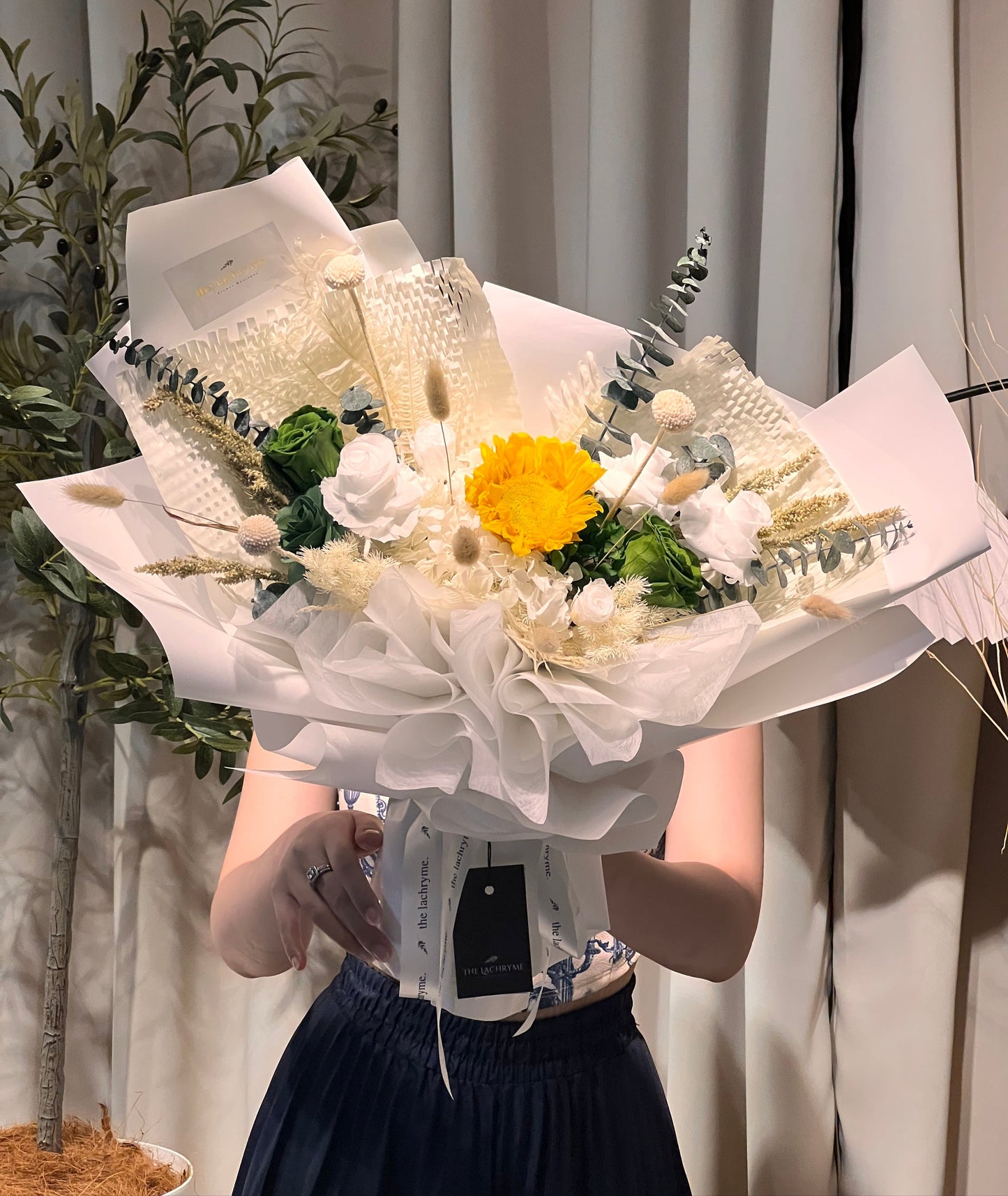 Lumière de Sunflower | Preserved Blooms | Deluxe