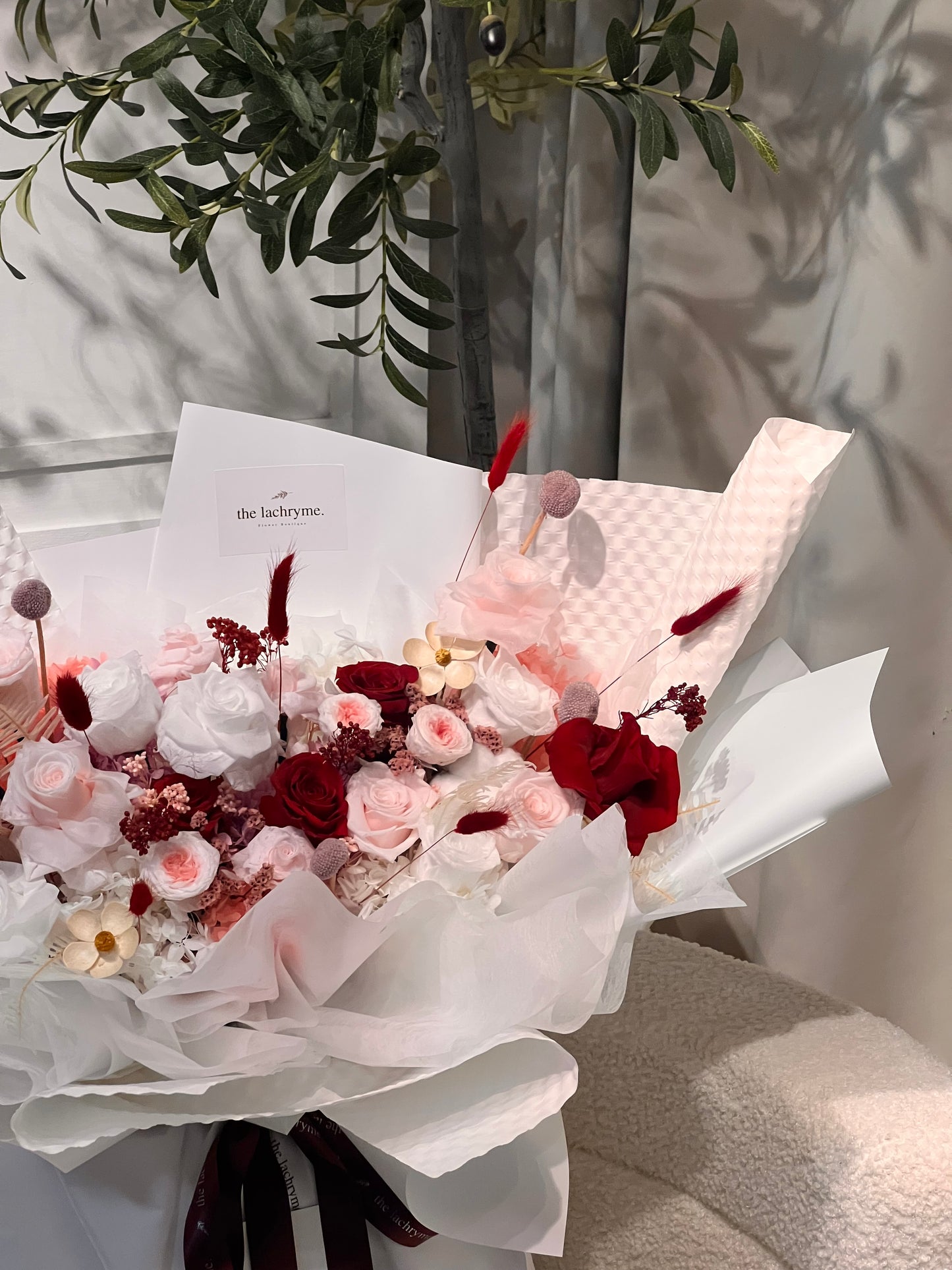 Lumière Douce | Preserved Blooms | Luxurious