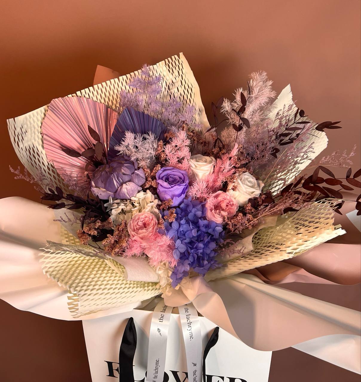 Glimmer  Blooms | Dried & Preserved Blooms | Luxurious