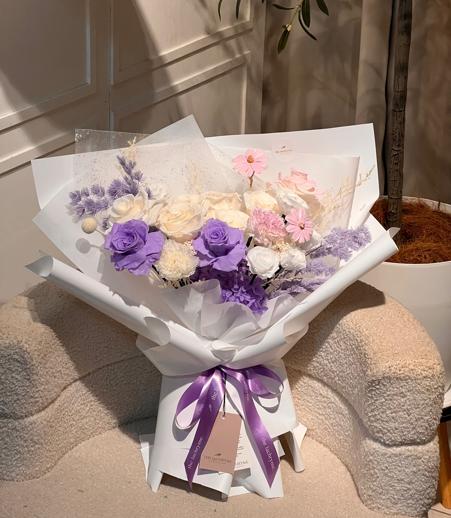Ariana | Preserved Blooms | Deluxe
