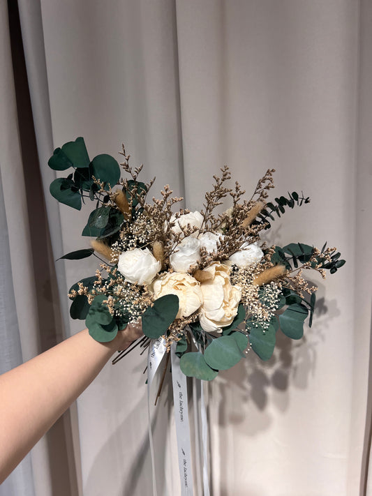 Pure Elegance Wedding (V-shape)