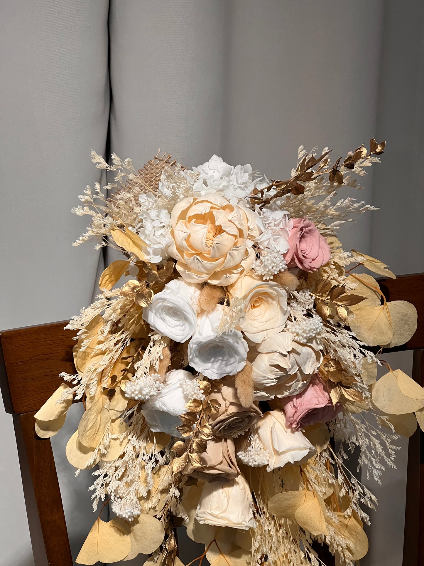 Lush Romance Wedding (Descending)
