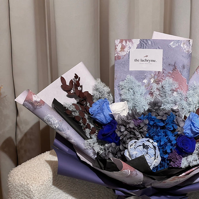 Gabè | Preserved Blooms | Deluxe