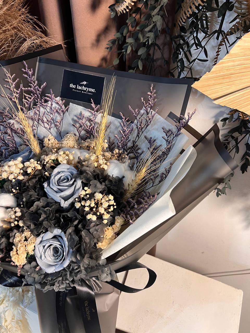 Zion | Preserved Blooms | Deluxe
