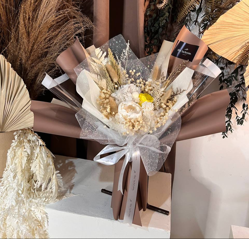Luteus | Dried & Preserved Blooms | Petite